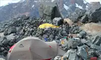 Campamento en Piedra Negra.