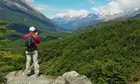 Vista de la cara Norte del Fitz Roy desde mirador natural en Reserva Los Huemules.